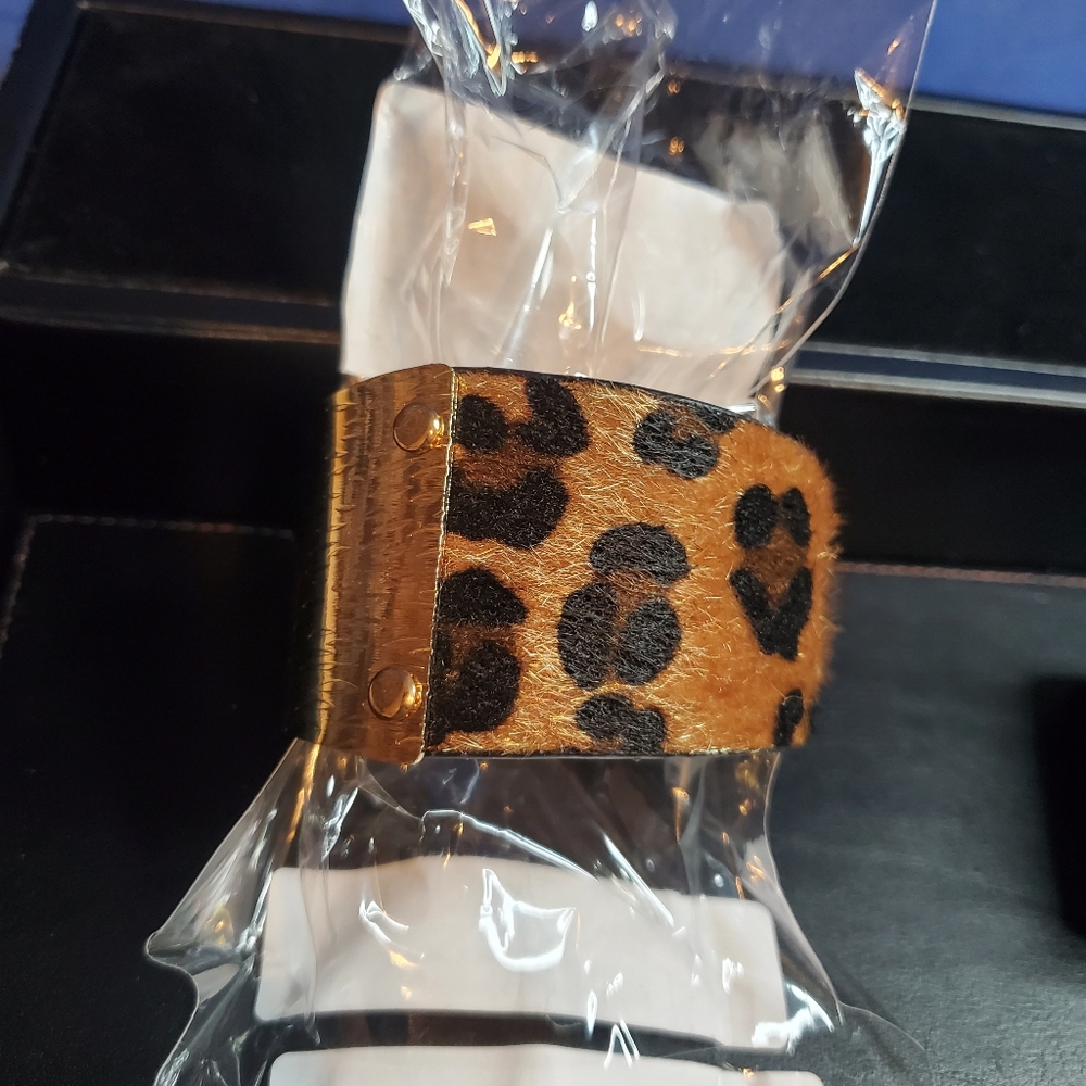 Bracelet - Picture 4 of 5